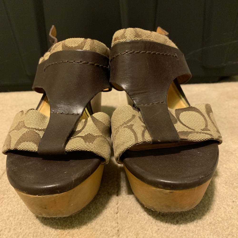 Coach wedges